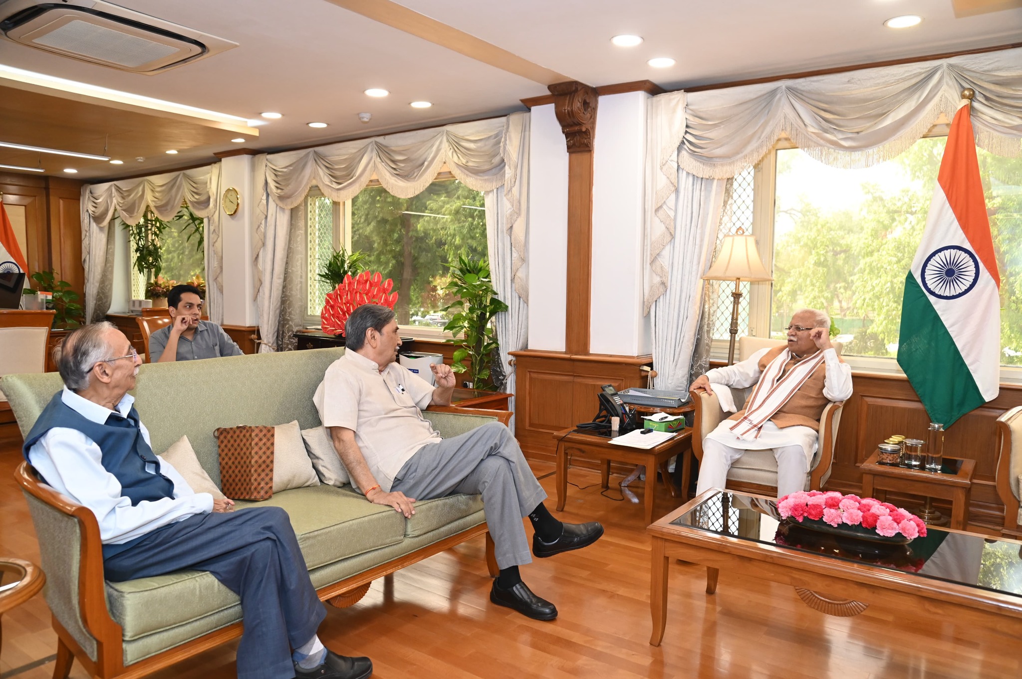 Meeting with Shri Manohar Lal Khattar 